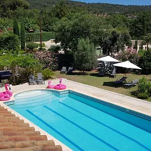 villa-miel-et-coquelicots.fr-provencehotel.com/