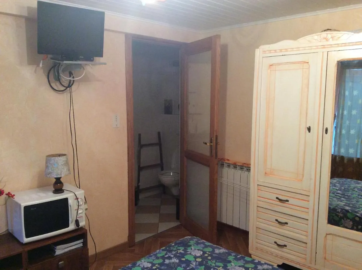 Chambre Independante + Sanitaire Pres Centre Ville Rignac  Francie